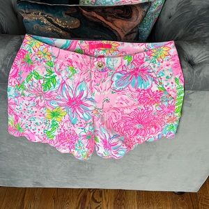 EUC Lilly Pulitzer Buttercup Shorts Sz 6